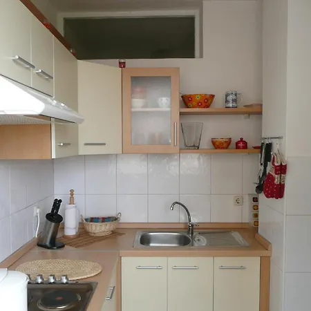 アパート Toni, Borik *