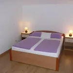 Toni, Borik Апартаменти Задар